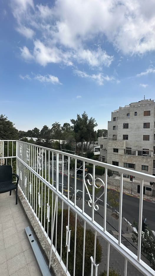 הרב מיימון, רחביה, ירושלים