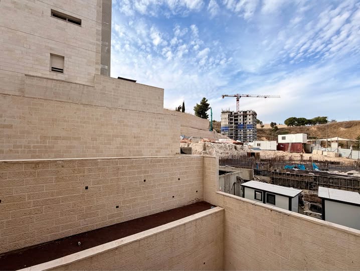 מורדות ארנונה, ירושלים