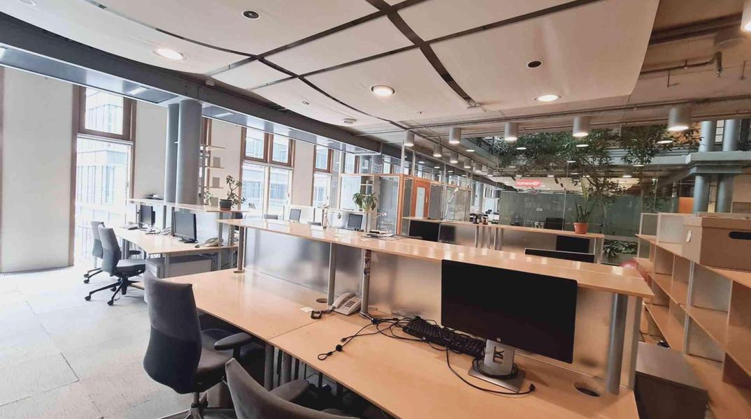 Biura Agora HQ, Warszawa - biura na wynajem