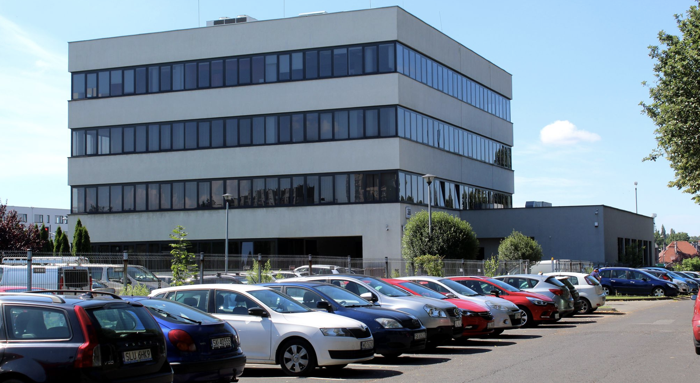 Bojowników o Wolność i Demokrację 38, Chorzów - offices for rent