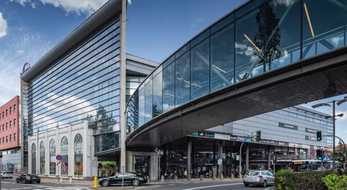 Galeria Sfera, ul. Mostowa 6 - offices for rent