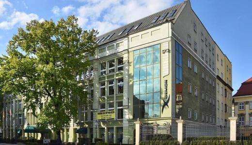 Biura do wynajęcia w Biura Pod Złotym Dębem #1