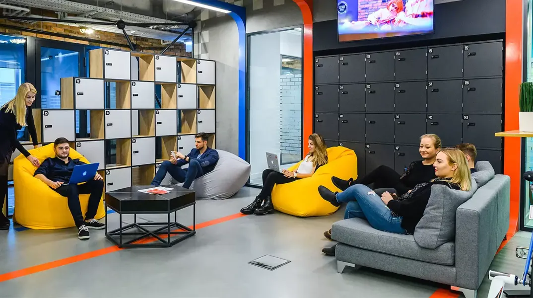 Brain Embassy Postępu, Warszawa
