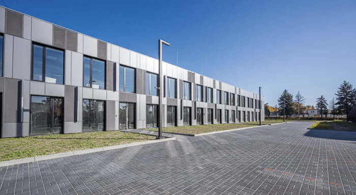 Głogowska 216, ul. Głogowska 216 - coworking spaces for rent
