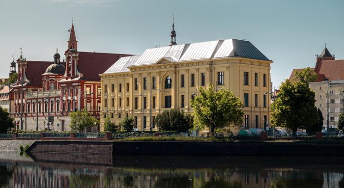 LABO, Wrocław - coworking spaces for rent