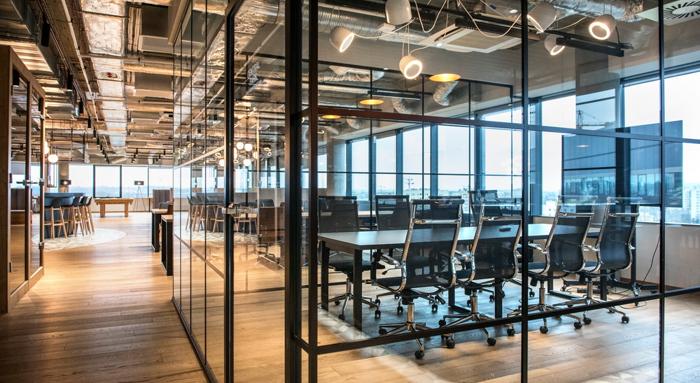 Loftmill Fabryczna Office Park, Aleja Pokoju 18 - przestrzenie coworkingowe do wynajęcia
