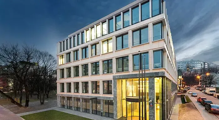 OmniOffice Carpathia Office House, Warszawa - przestrzenie coworkingowe do wynajęcia