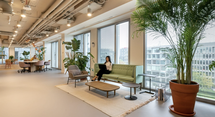 Spaces Platinium, Warszawa - przestrzenie coworkingowe do wynajęcia