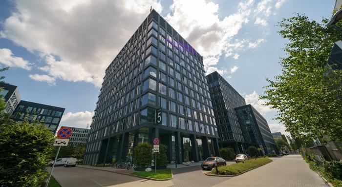 Spaces Platinium, Warszawa - coworking spaces for rent