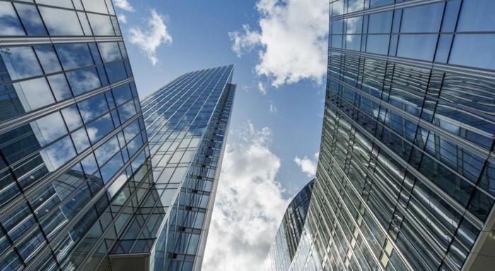 WeWork Mennica Legacy Tower, ul. Prosta 20 - przestrzenie coworkingowe do wynajęcia
