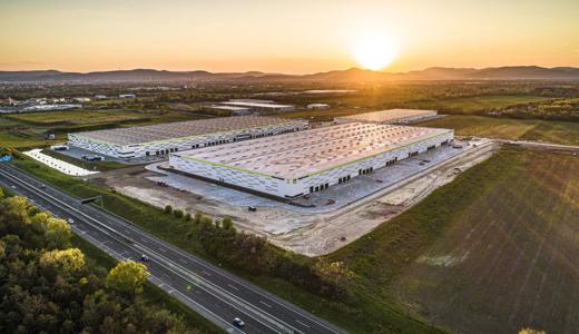 Warehouses for rent in Warehouses HelloParks Fót - Budapest North #1