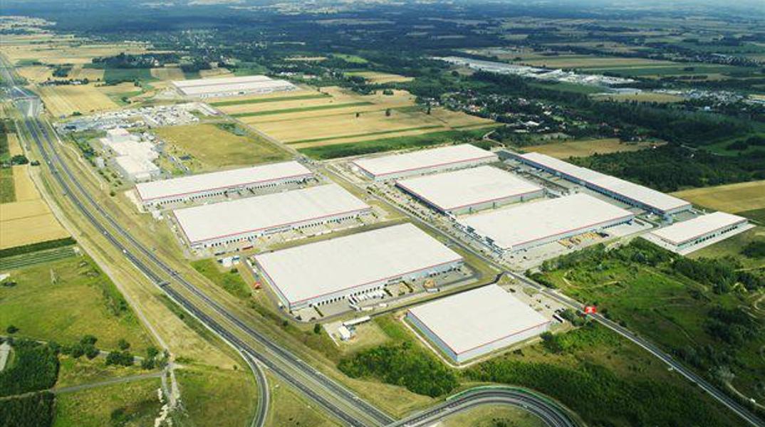 Warehouses SEGRO Logistics Park Stryków, Polska Centralna - warehouses for rent
