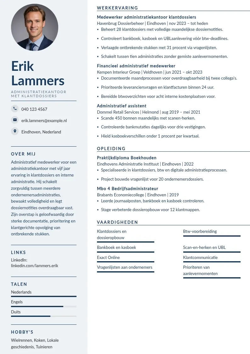 Administratiekantoor met klantdossiers