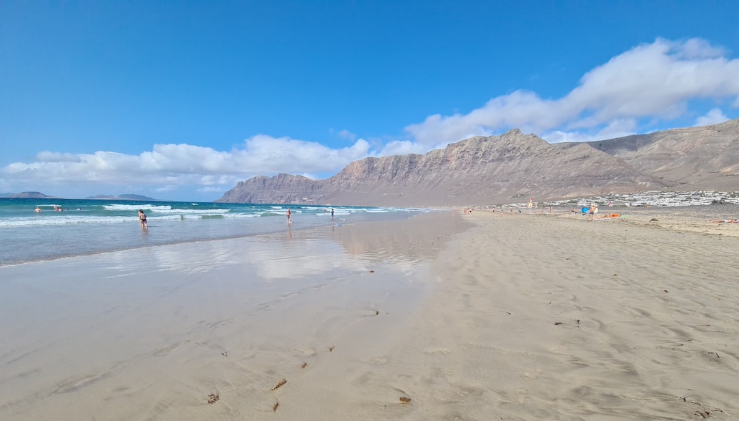 Famara