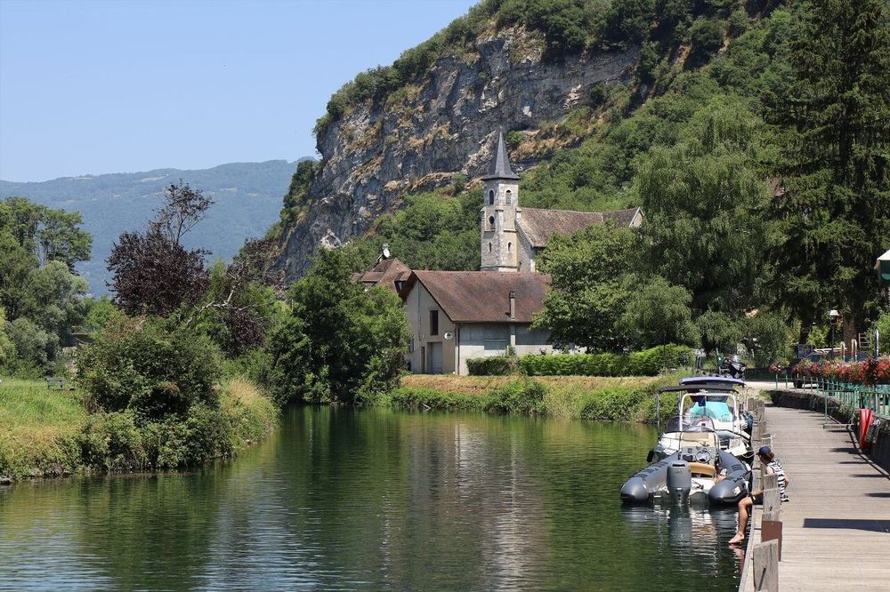 12 villages autour du lac du Bourget à découvrir en 2026 (et leurs secrets bien gardés)