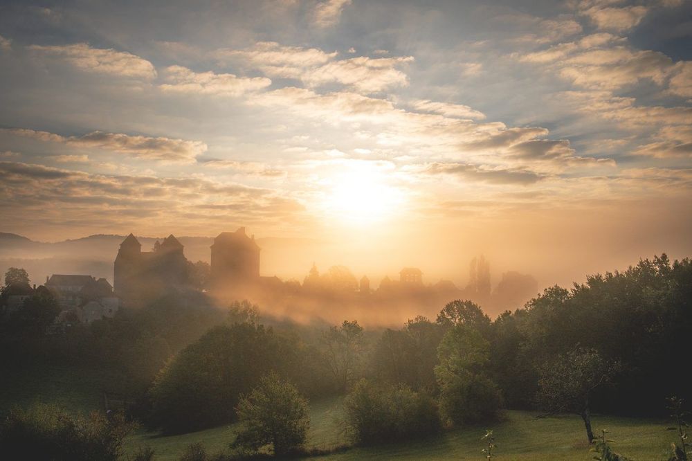 Les plus beaux villages de Corrèze : 12 pépites à découvrir en 2026