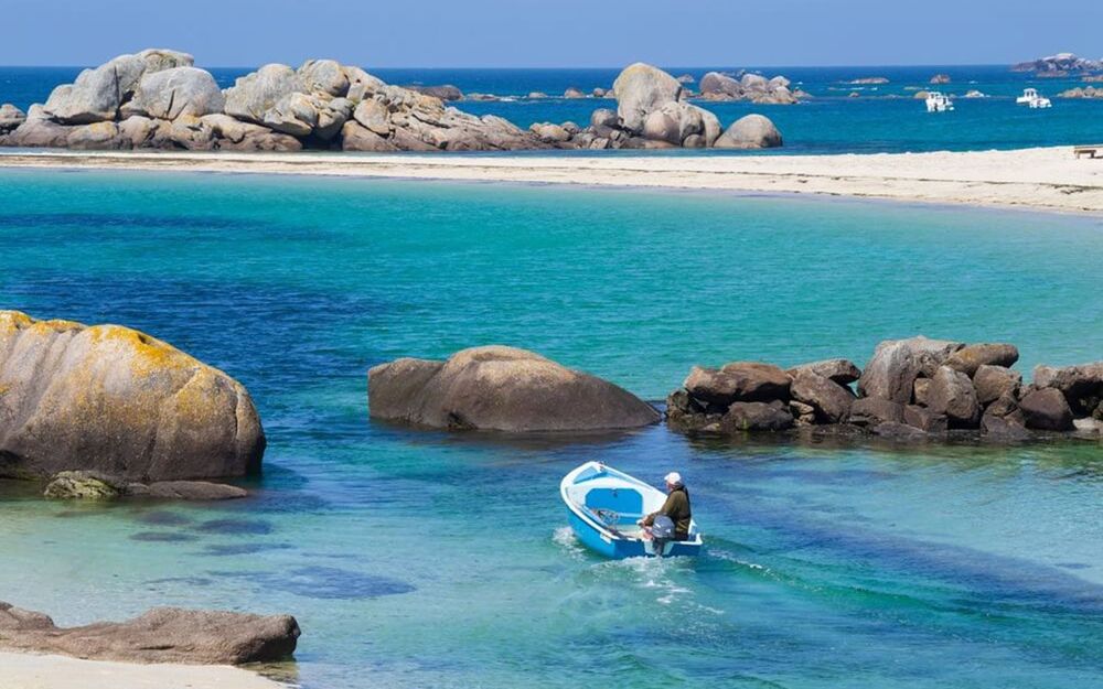 Top 20 Most Beautiful Beaches in Brittany to Swim This Summer