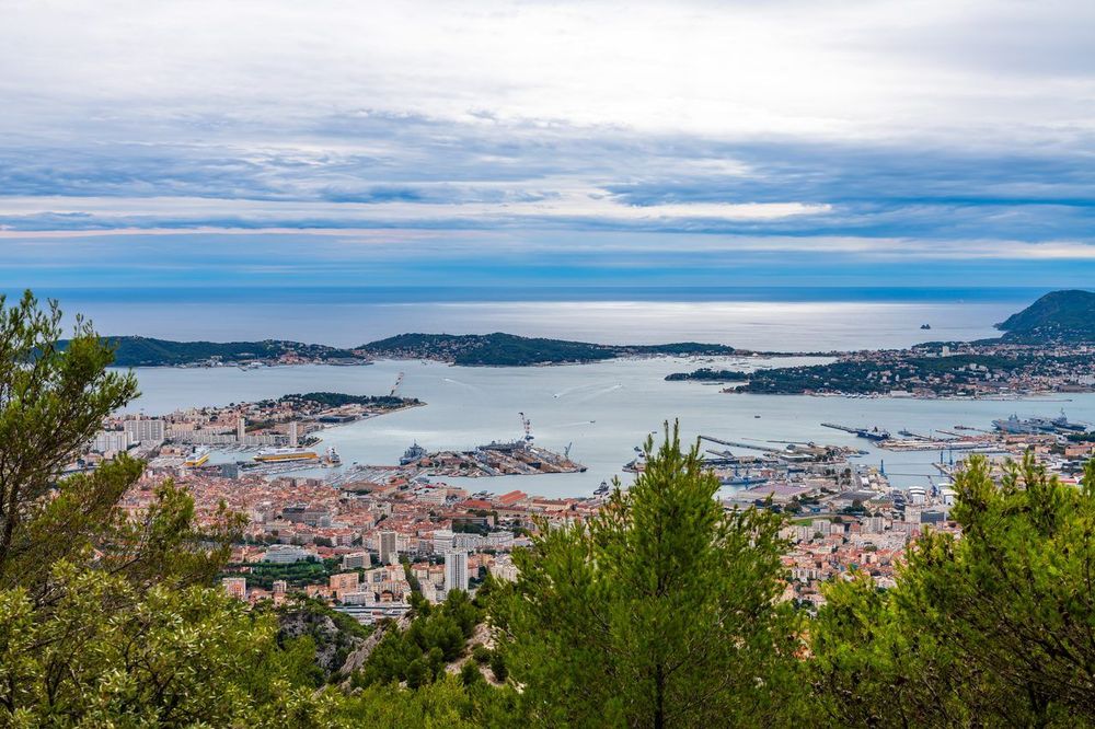 Que faire autour de Toulon : 20 pépites à explorer en 2026