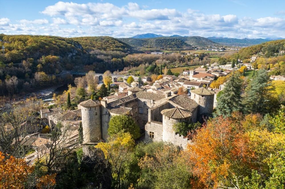 Les plus beaux villages d'Ardèche : notre sélection 2026 (village par village)