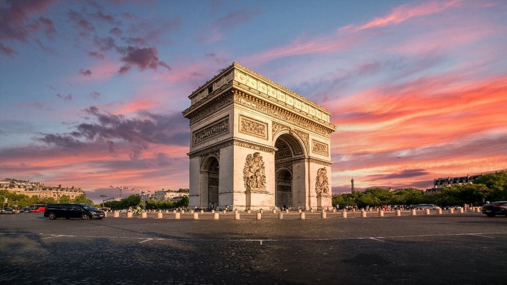 Visiter l'Arc de Triomphe de Paris en 2026 : guide complet | Ryo