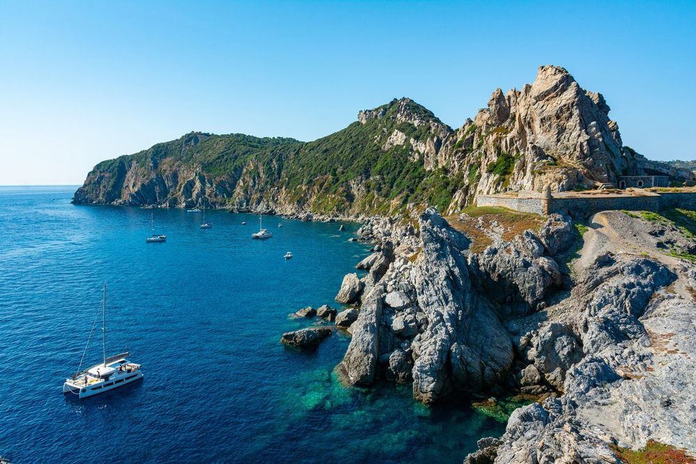 Visiter Port-Cros : le guide complet de l'île sauvage en 2026