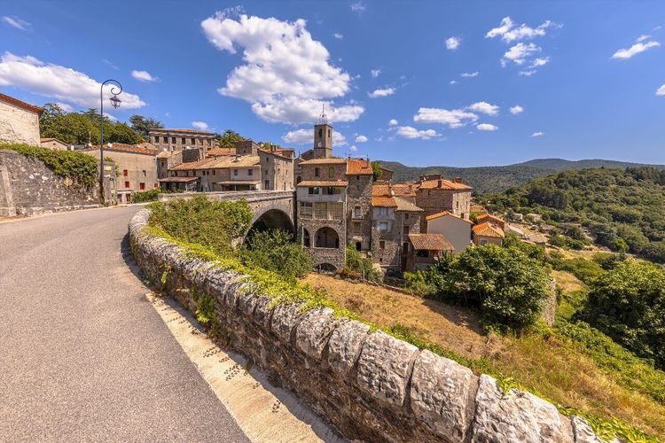 village médiéval Hérault