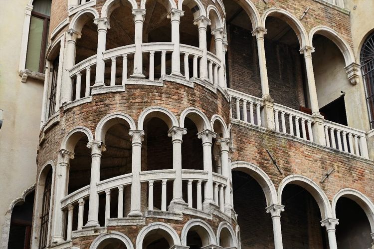Escalier Contarini del Bovolo