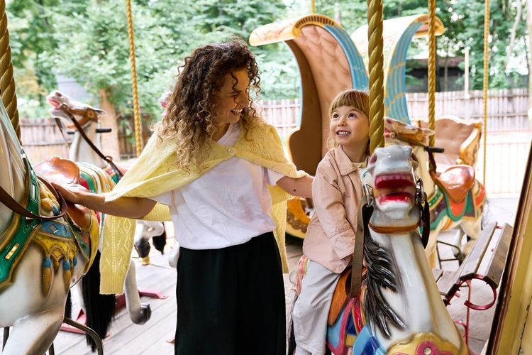 enfants parc d'attractions