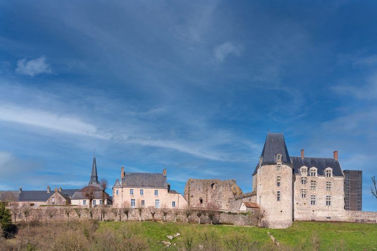 Sainte-Suzanne village médiéval