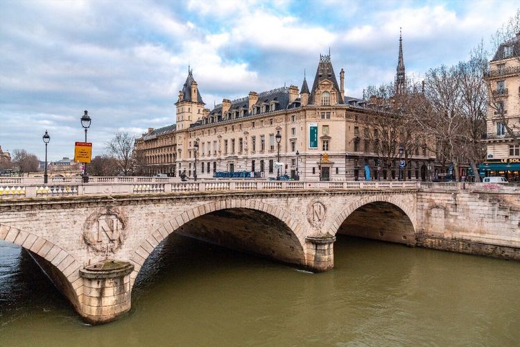 Rive gauche Paris