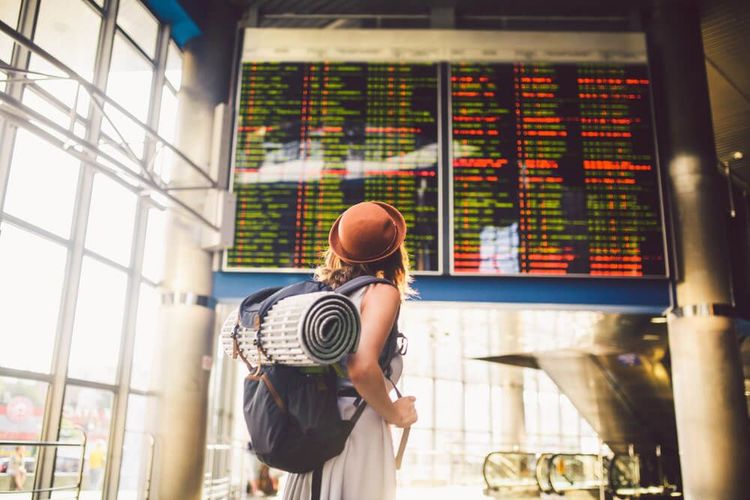 panneau affichage aeroport