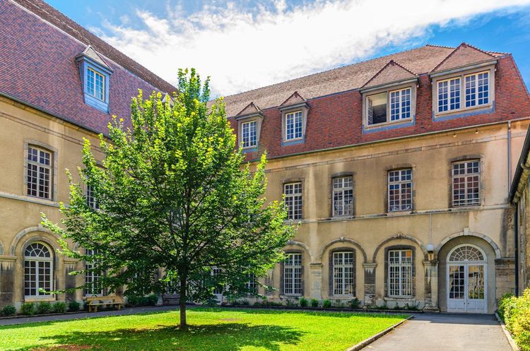 Université de Franche-Comté
