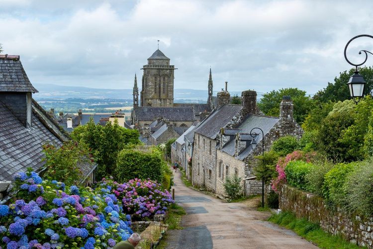 Locronan