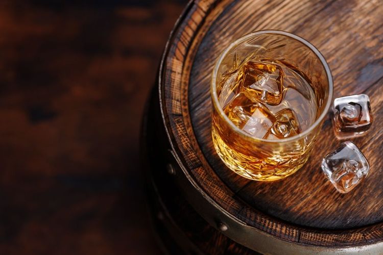 whisky-vue-zenithal