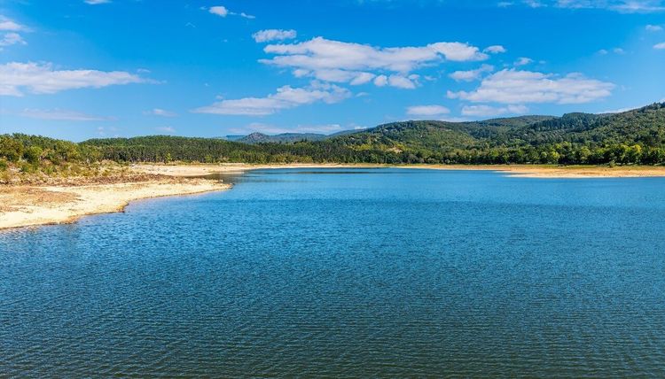 Lac de Saint-Ferréol