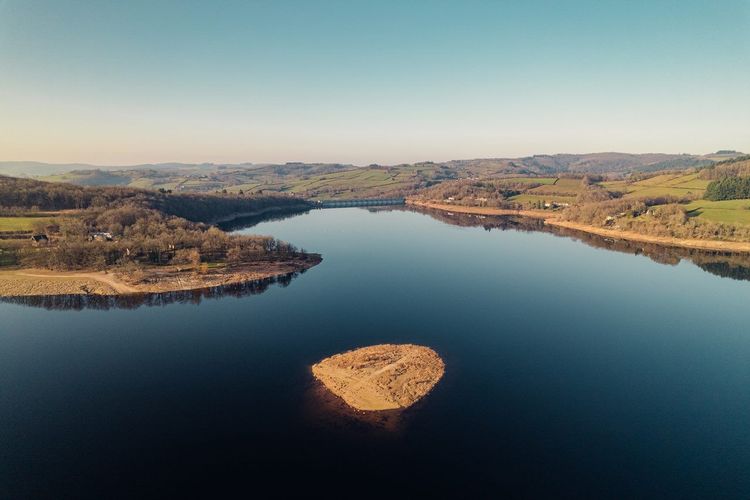 Lac de Pannecière