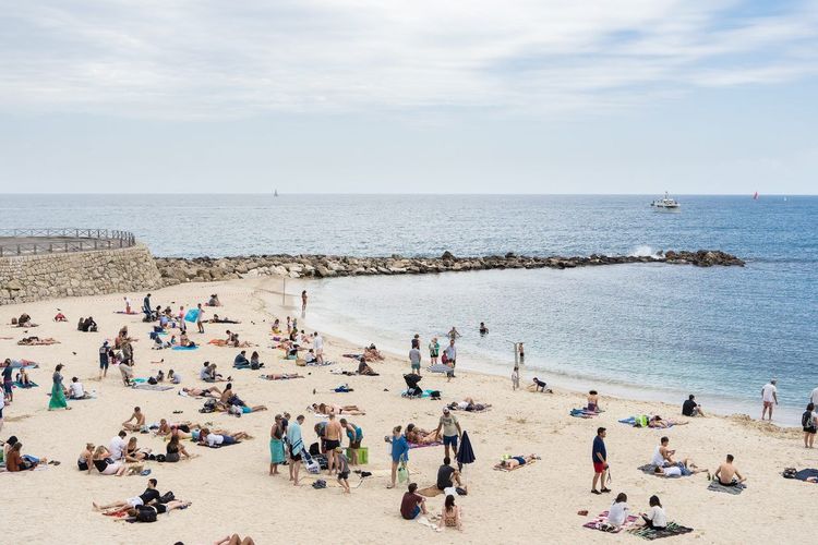 plages entre Nice et Antibes