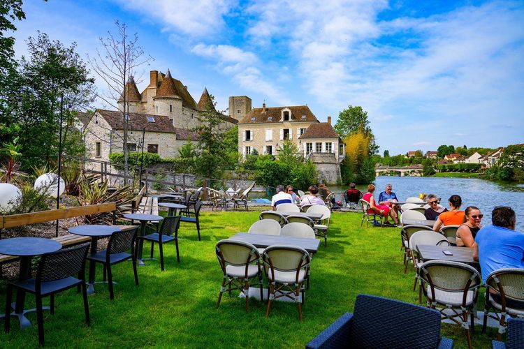 Bords de Marne guinguette