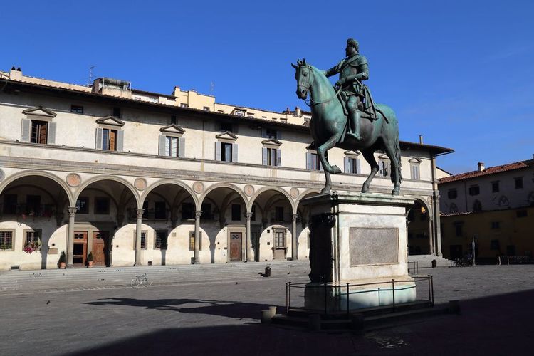 piazza-della-santissima-annunziata