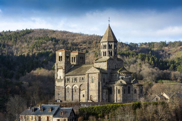 Église romane Saint-Nectaire