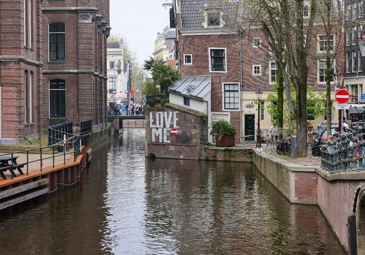 De Wallen