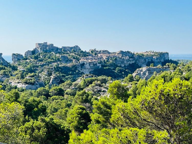village provençal Avignon