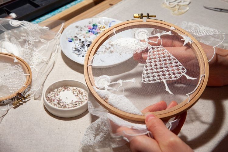 broderie point de Lunéville