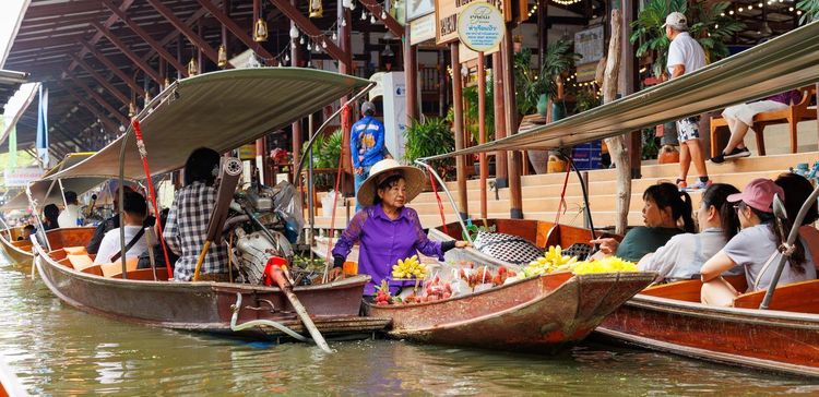 Marché flottant Damnoen Saduak