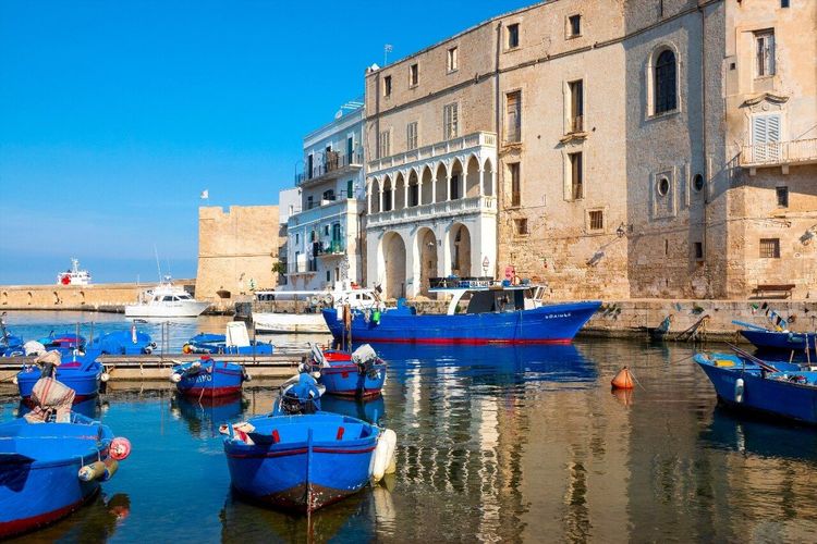 Monopoli port pêche