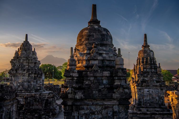 Temples Borobudur Prambanan