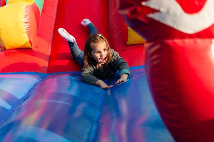 parc de jeux gonflables enfants