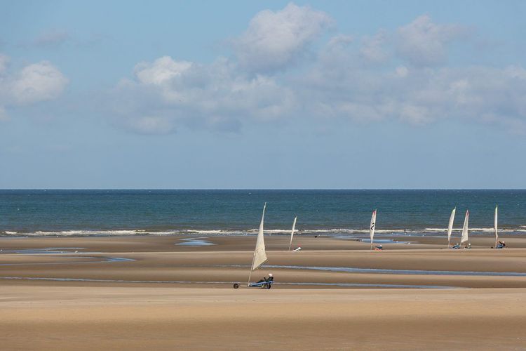 char à voile plage