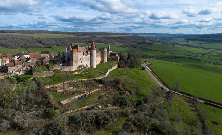 Châteauneuf-en-Auxois