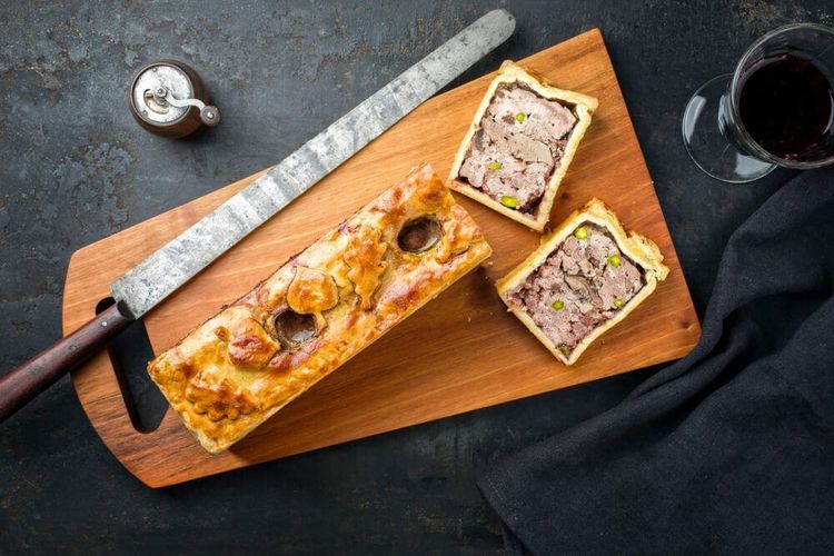 specialites amiens pâté de Canard en croûte Pâté en croûte de canard